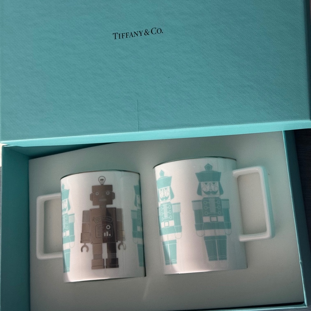 Tiffany & Co. mugs set